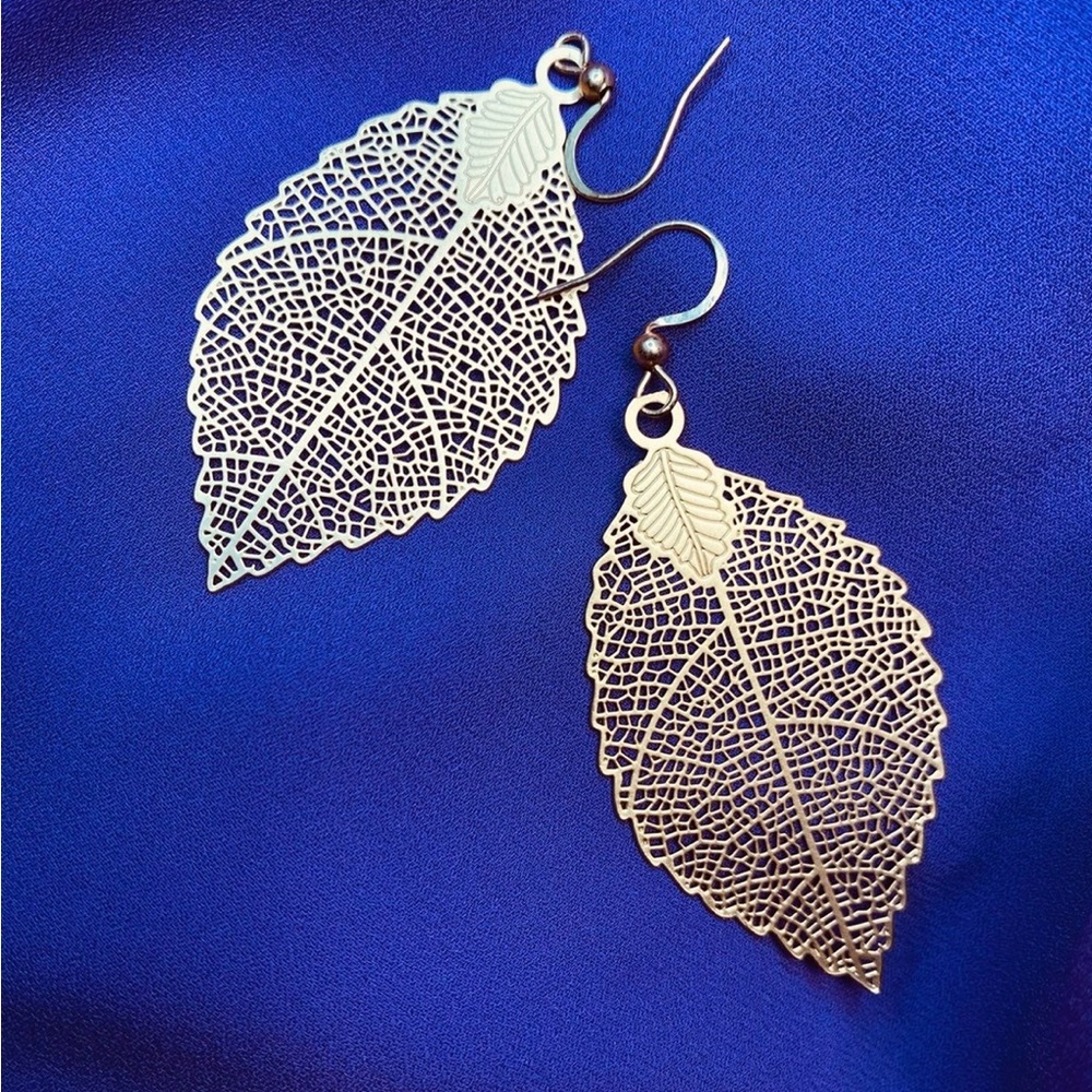 Elegant Gold Leaf Earrings